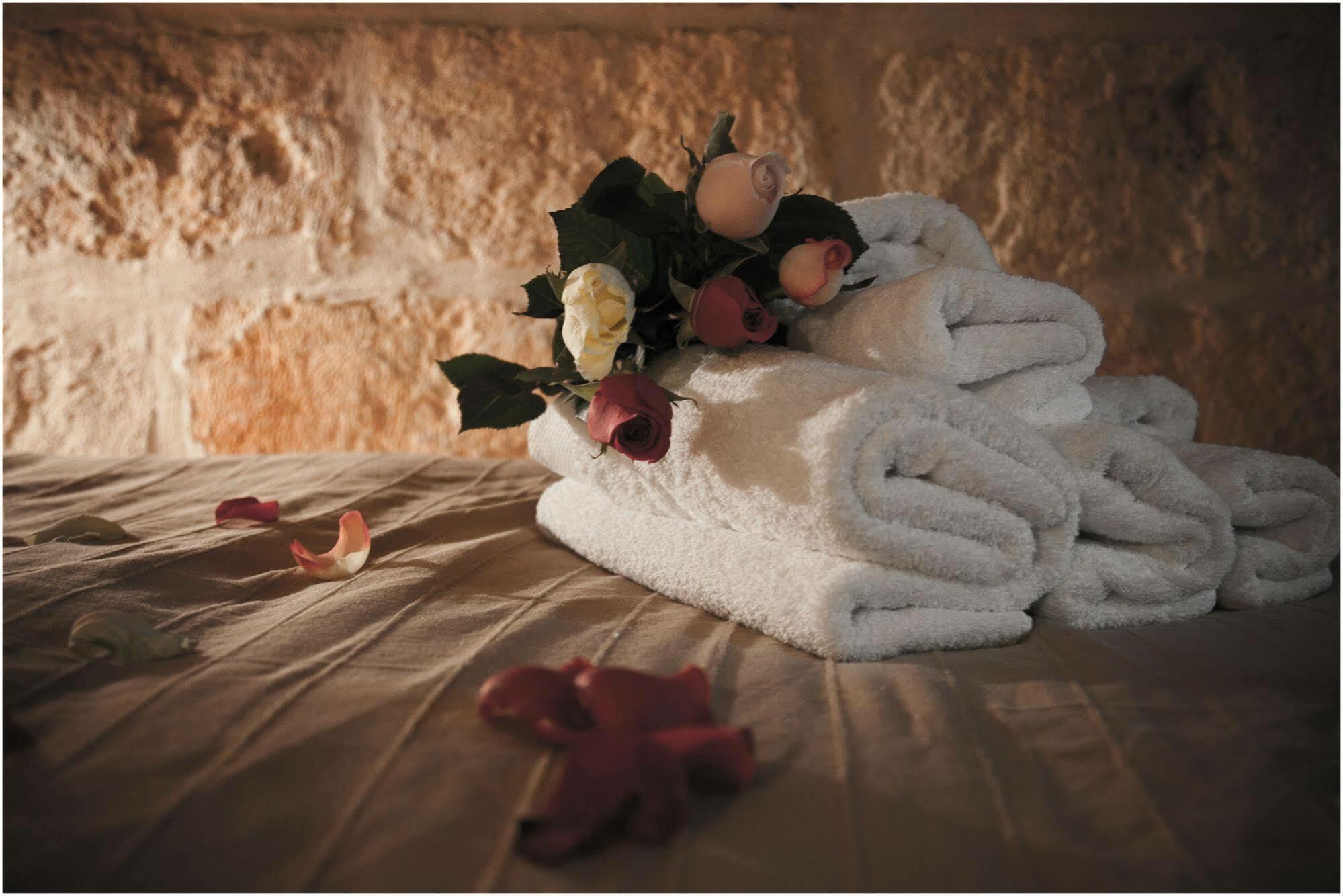 Lazzarella B&B โปลีญาโนอามาเร ภายนอก รูปภาพ