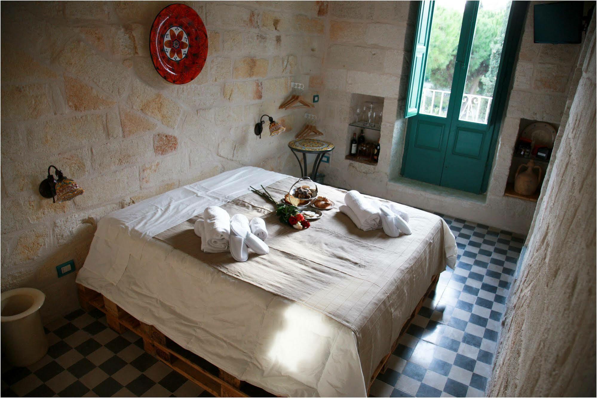 Lazzarella B&B โปลีญาโนอามาเร ภายนอก รูปภาพ