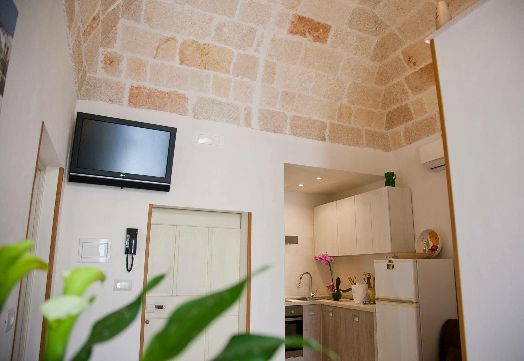 Lazzarella B&B โปลีญาโนอามาเร ภายนอก รูปภาพ